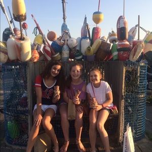 Meet your Posher, Elizabeth